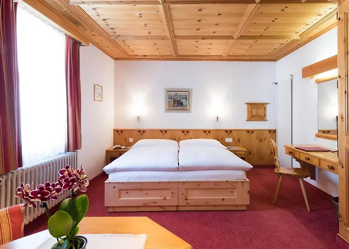 Chesa Languard Szálloda 3*